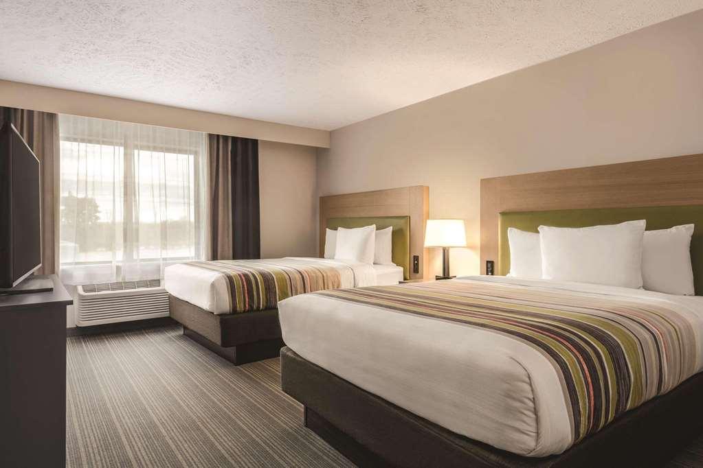 Country Inn & Suites By Radisson, Erie, Pa Kearsarge الغرفة الصورة