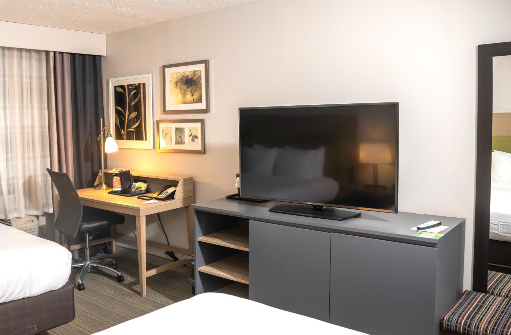 Country Inn & Suites By Radisson, Erie, Pa Kearsarge المظهر الخارجي الصورة